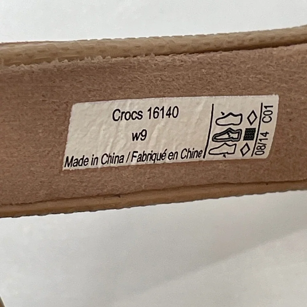 Crocs Womens Cyprus IV Heel Sz. 9 Tan Ltd. Edition EUC Strappy Leopard 16140